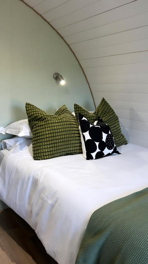 Chalet The Garden Pod With Private Hot Tub