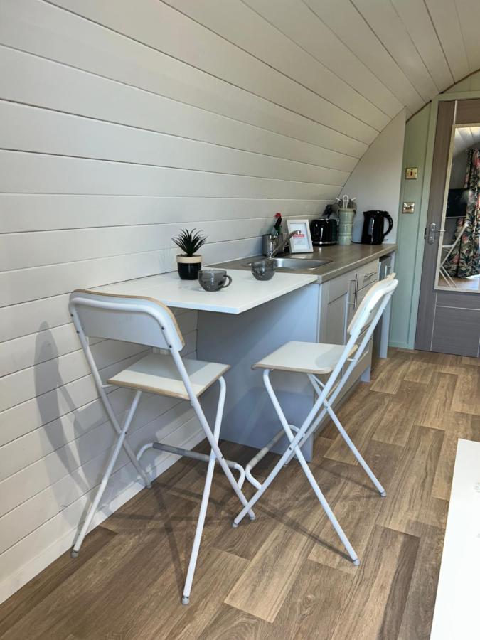 Chalet The Garden Pod With Private Hot Tub